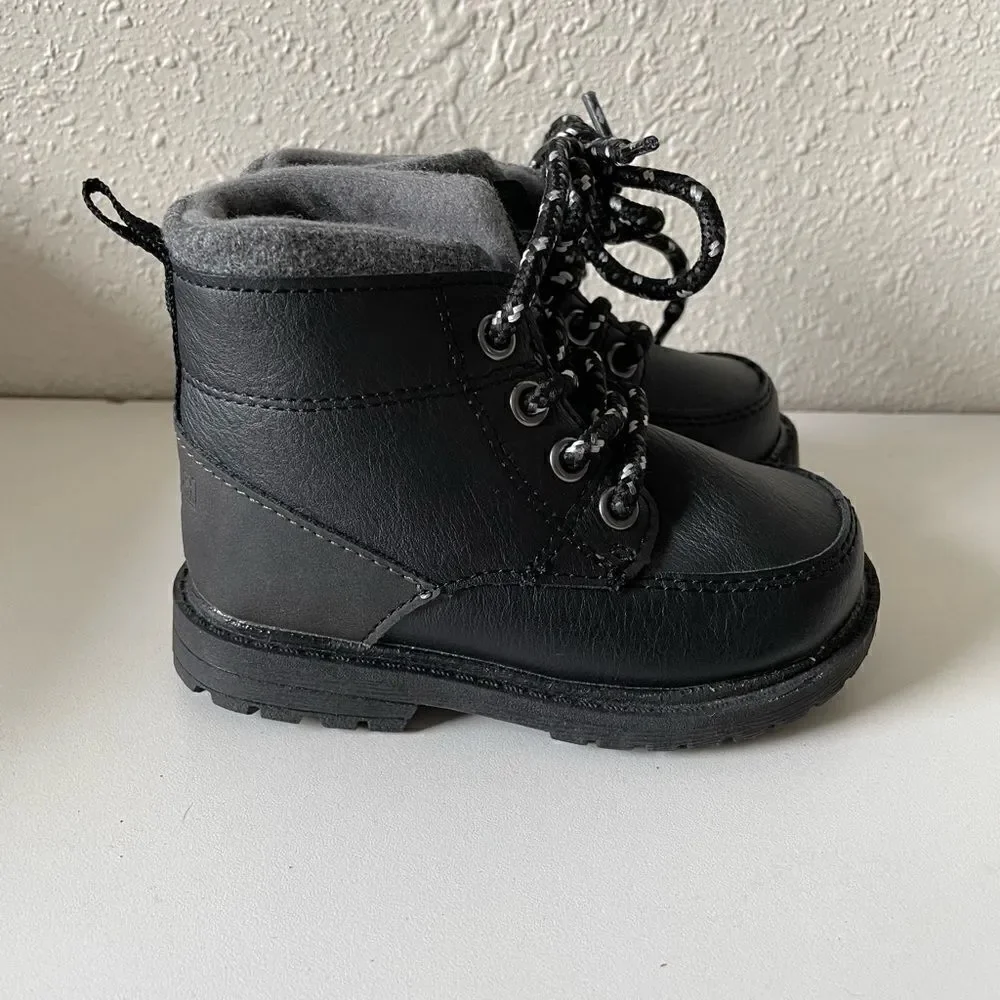 OshKosh Bgosh Boots Size 5 Baby EUC